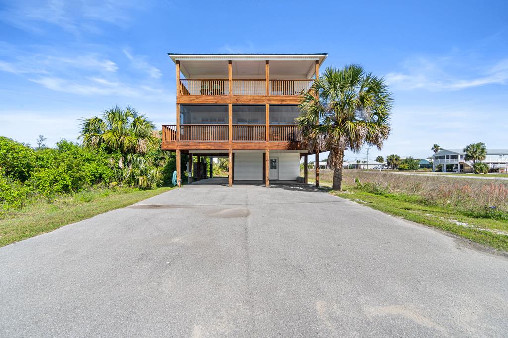 141 Pineda St, Port St. Joe 32456