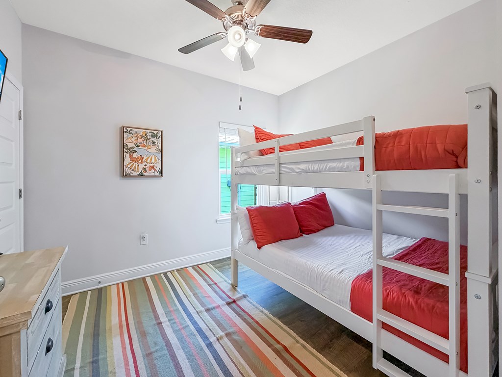 818 Backwater Rd, Port St. Joe 32456