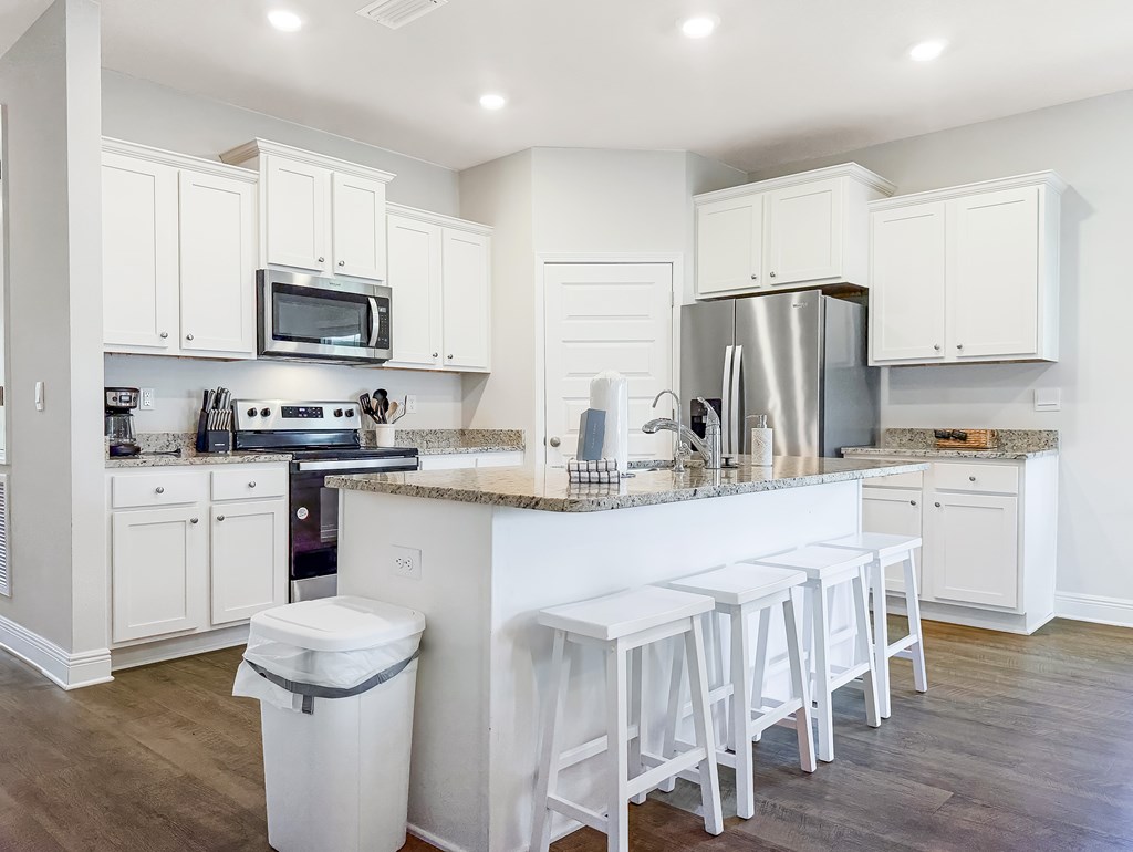 818 Backwater Rd, Port St. Joe 32456