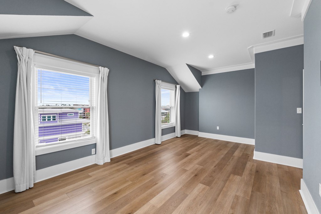 116 S 35th St, 32456