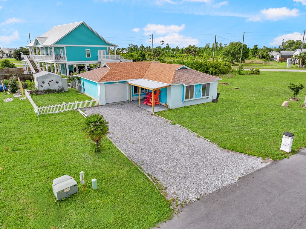 313 Hatley Dr, 32456