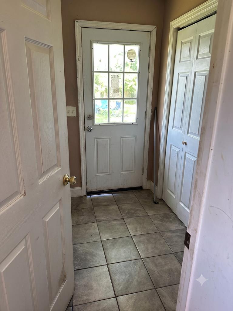 188 Ave F, Port St. Joe 32456