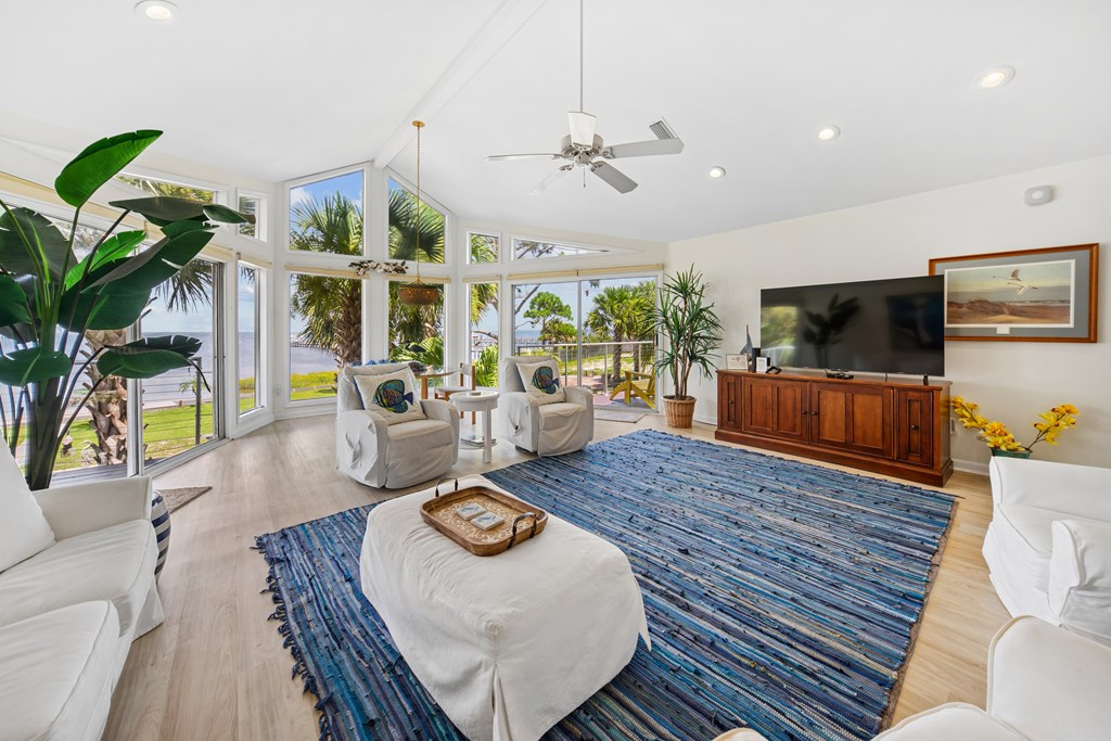 7110 Leeward St, Port St. Joe 32456