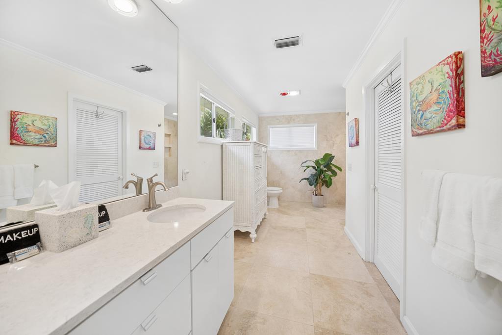 7110 Leeward St, Port St. Joe 32456