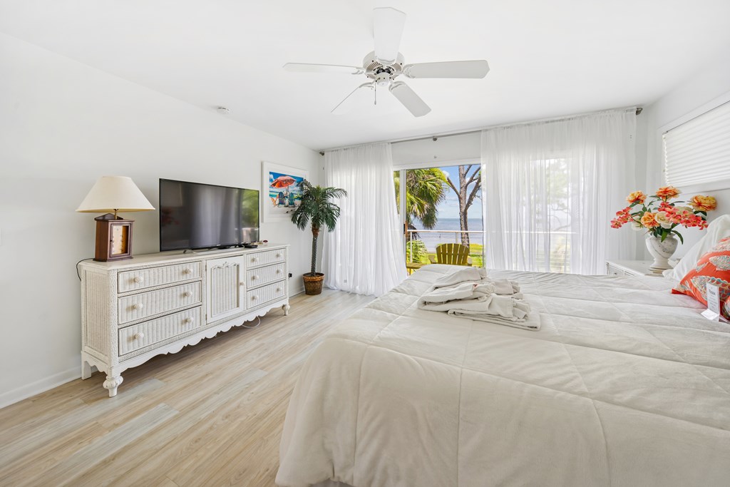 7110 Leeward St, Port St. Joe 32456