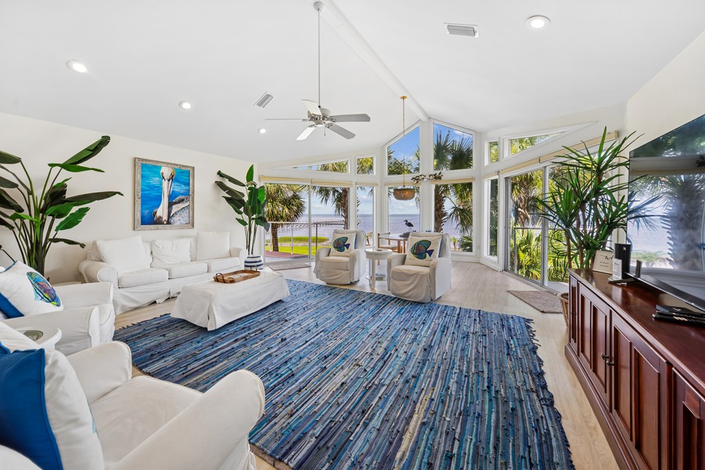7110 Leeward St, Port St. Joe 32456
