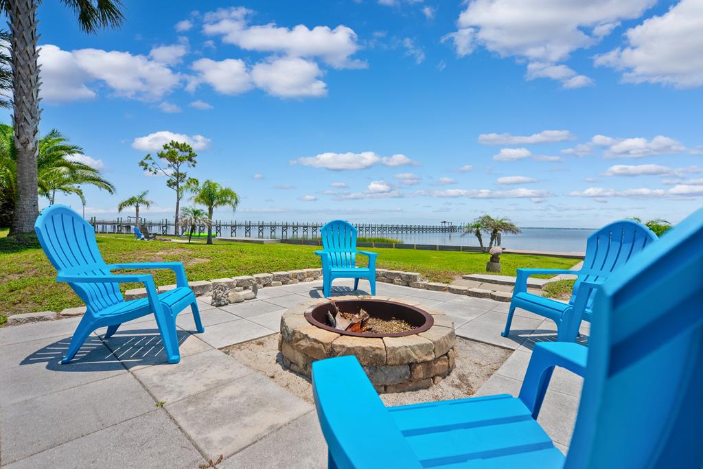 7110 Leeward St, Port St. Joe 32456