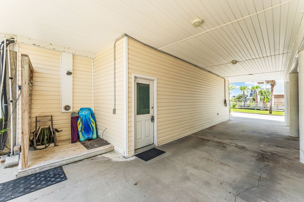 642 Sea Cliff Dr # 17, 32456 Unit: C-17