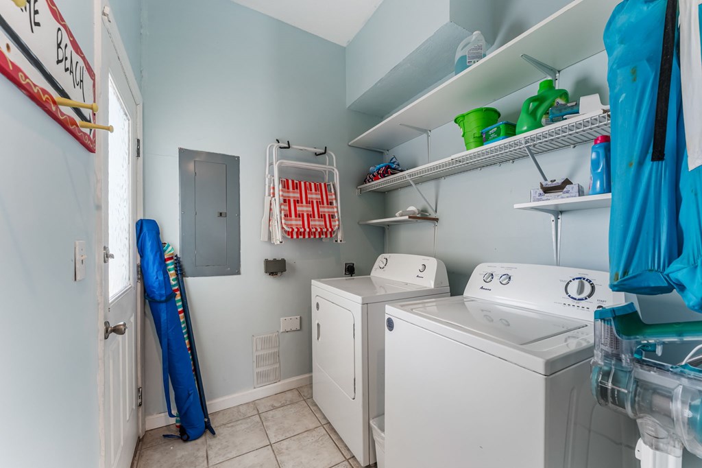 642 Sea Cliff Dr # 17, 32456 Unit: C-17