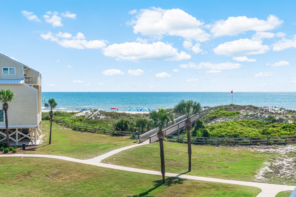 642 Sea Cliff Dr # 17, 32456 Unit: C-17