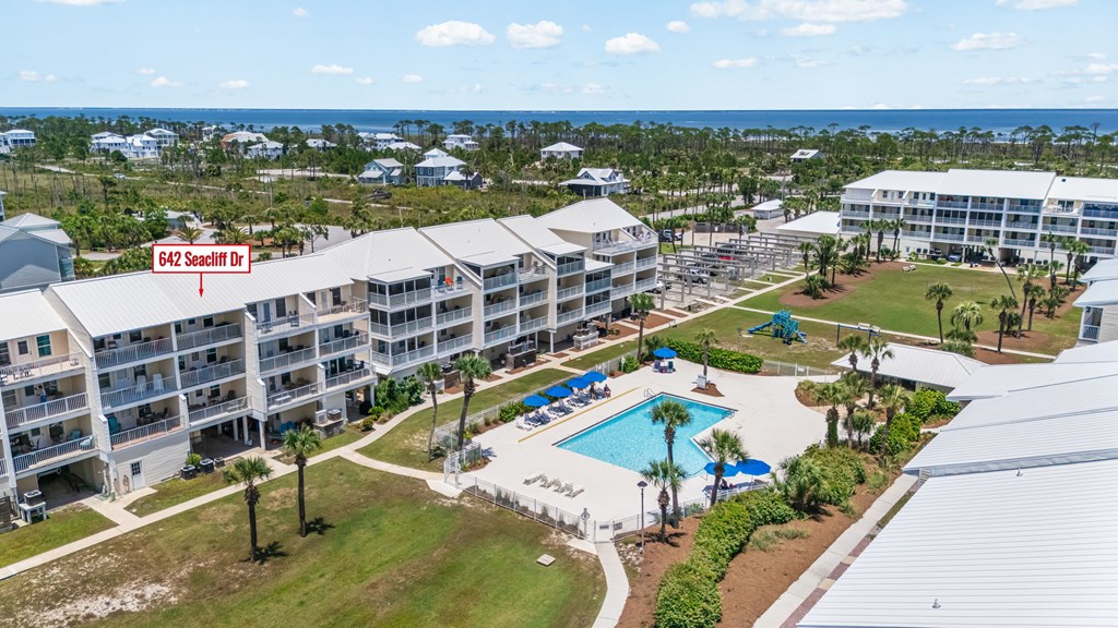 642 Sea Cliff Dr # 17, 32456 Unit: C-17