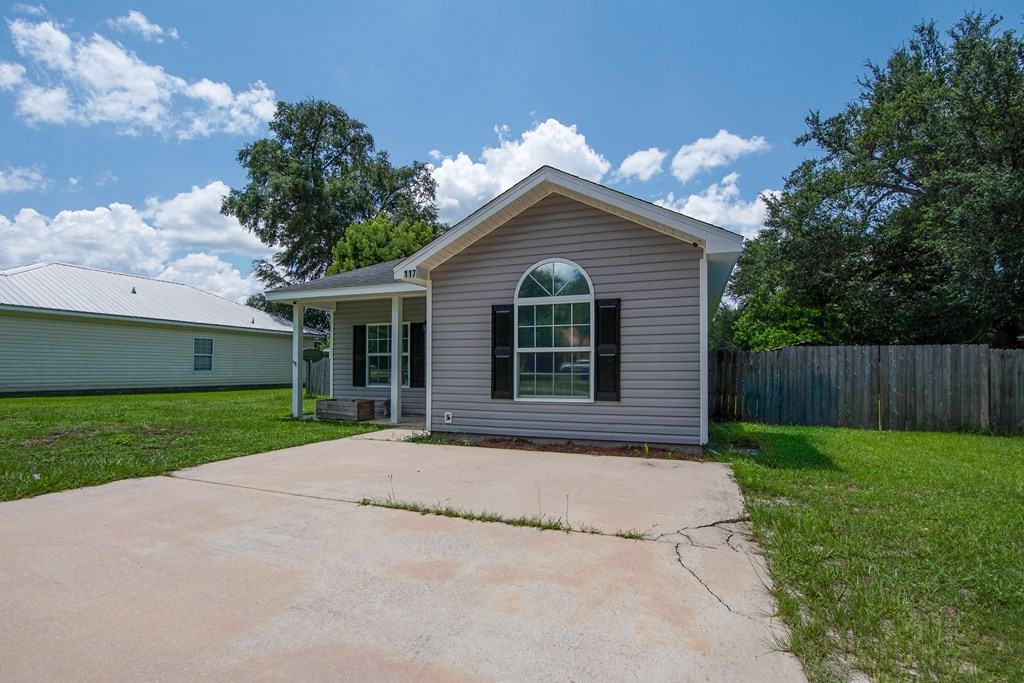117 Mary Dr, 32465