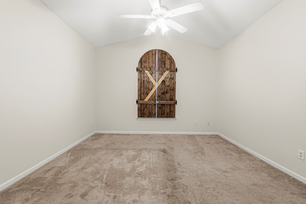 117 Mary Dr, 32465