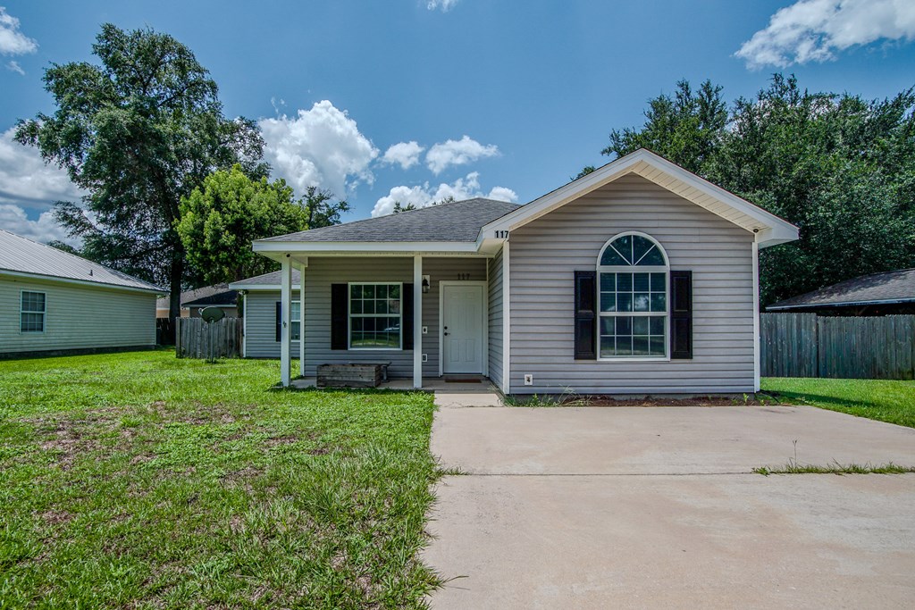 117 Mary Dr, 32465