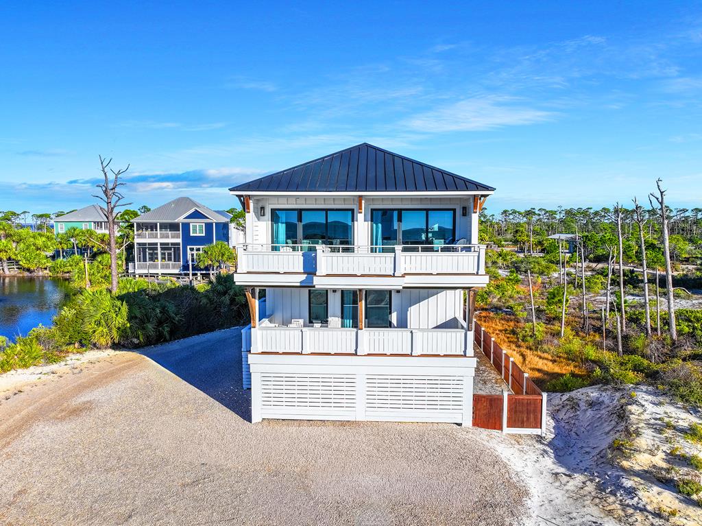 185 Swirly Sun Dr, 32456