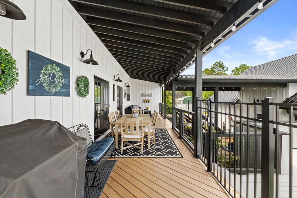 619 Jones Homestead Rd, Port St. Joe 32456