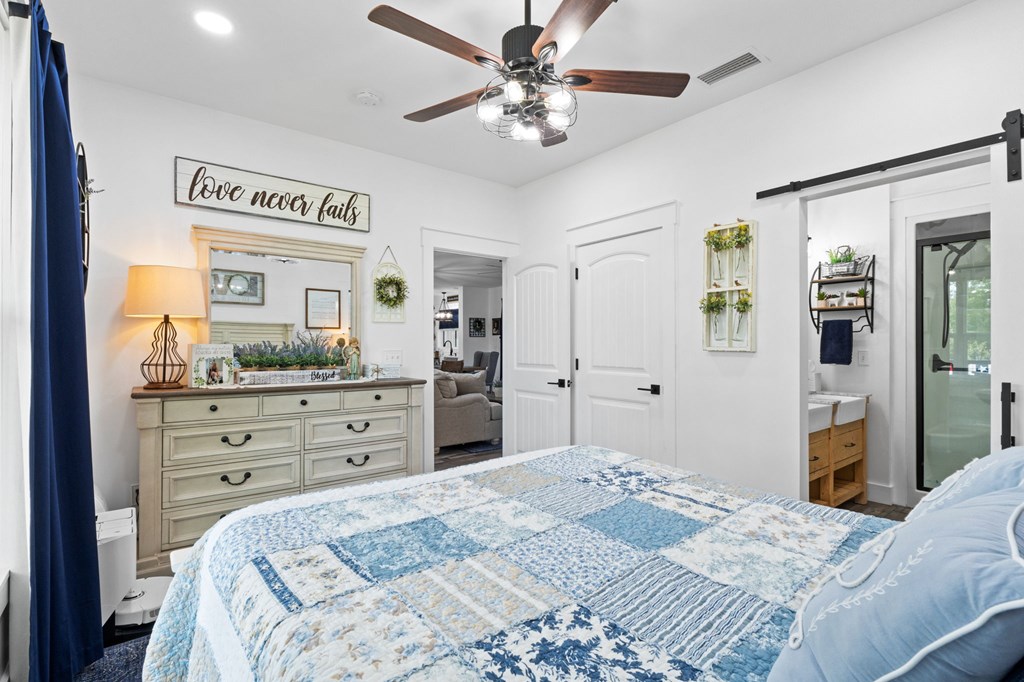 619 Jones Homestead Rd, Port St. Joe 32456