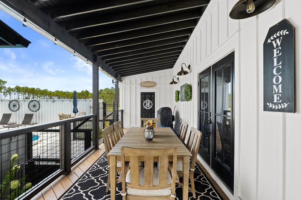619 Jones Homestead Rd, Port St. Joe 32456