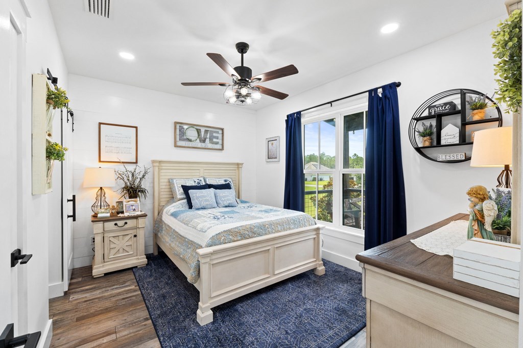 619 Jones Homestead Rd, Port St. Joe 32456