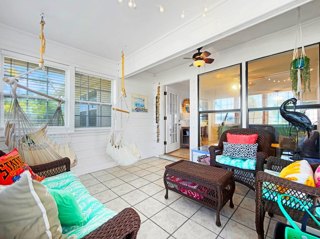 308 Beacon Rd, Port St. Joe 32456