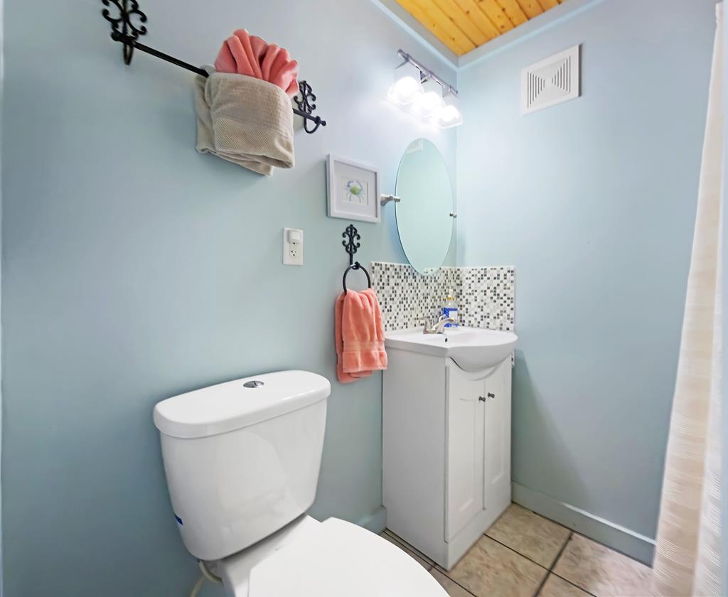 308 Beacon Rd, Port St. Joe 32456
