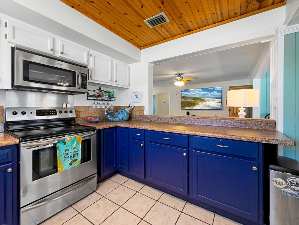 308 Beacon Rd, Port St. Joe 32456
