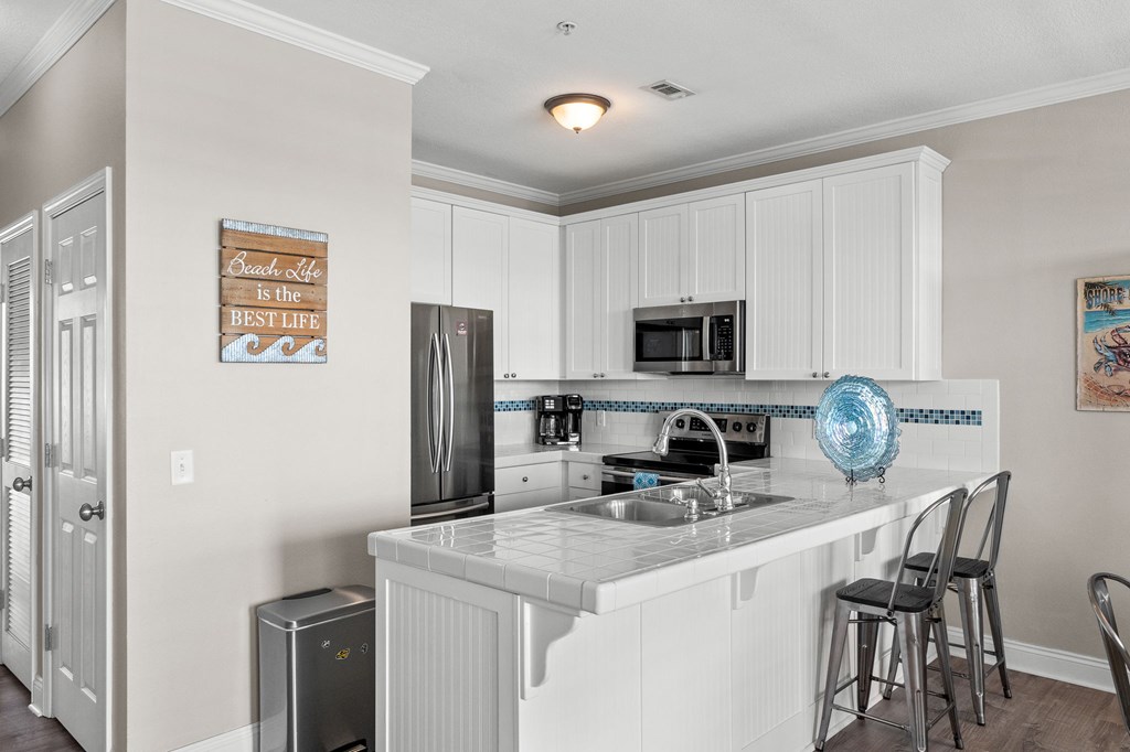 1120 15th St # c, 32456 Unit: 4-c