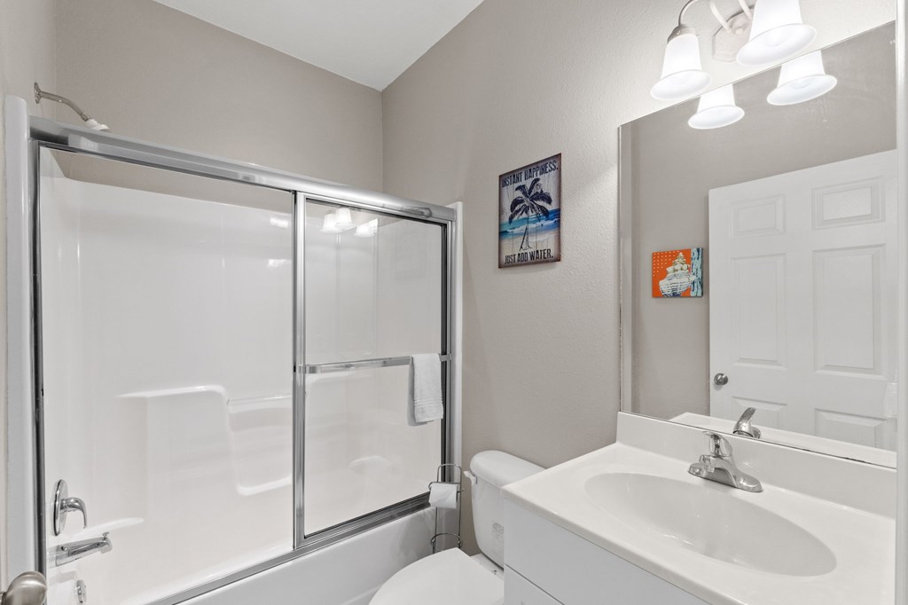 1120 15th St # c, 32456 Unit: 4-c