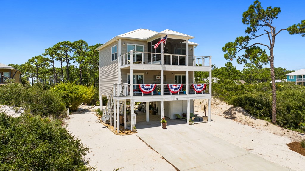 109 Plover Dr, Port St. Joe 32456