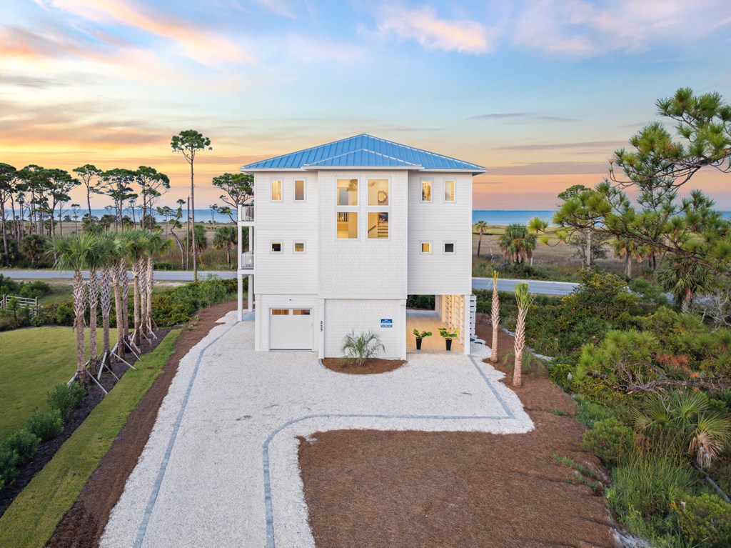 225 Park Point Cir, Port St. Joe 32456