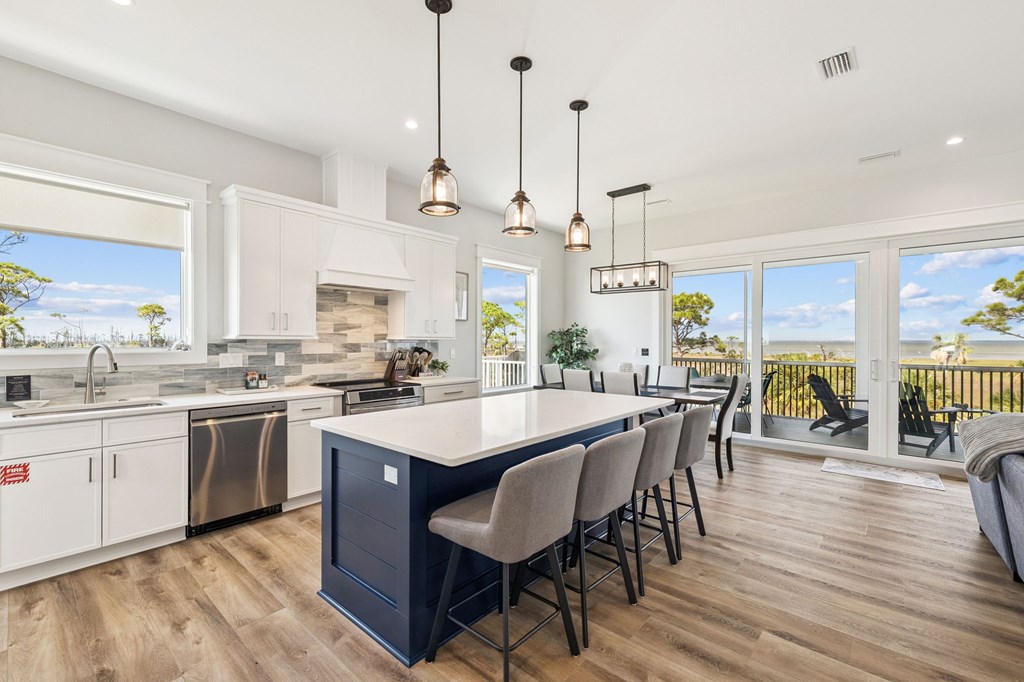 225 Park Point Cir, Port St. Joe 32456