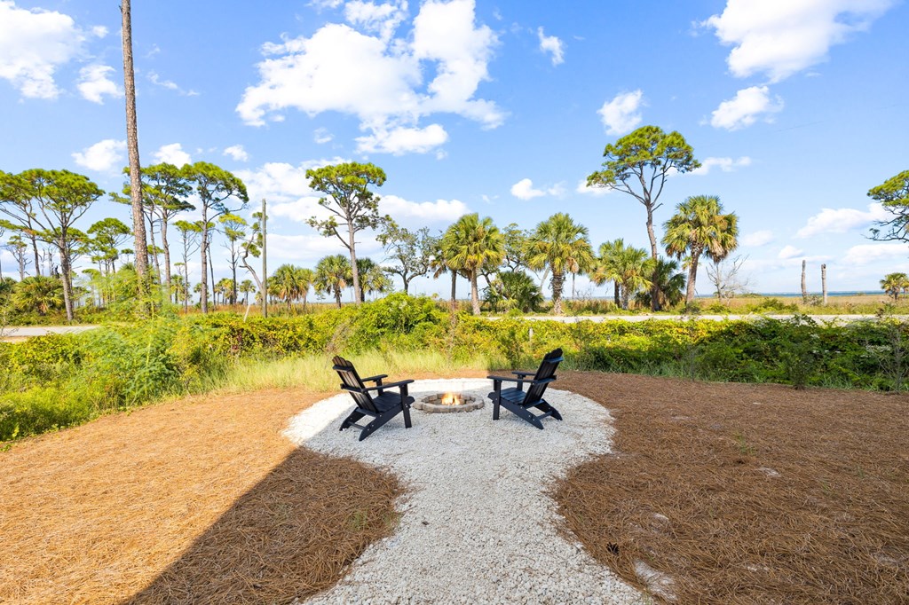 225 Park Point Cir, Port St. Joe 32456