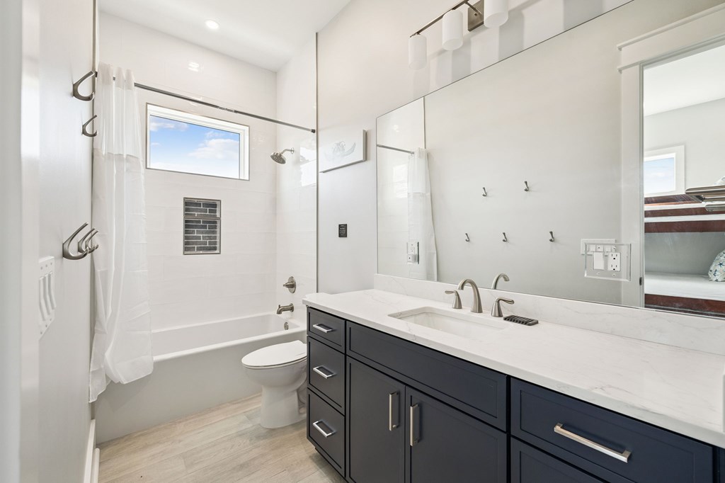 225 Park Point Cir, Port St. Joe 32456
