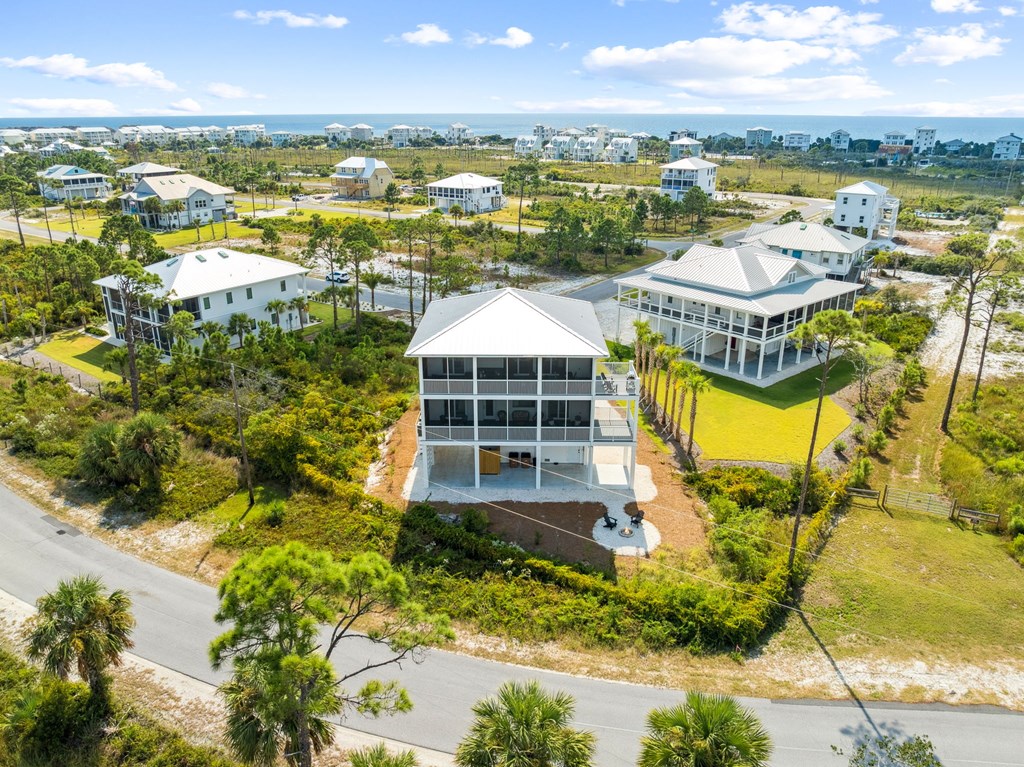 225 Park Point Cir, Port St. Joe 32456
