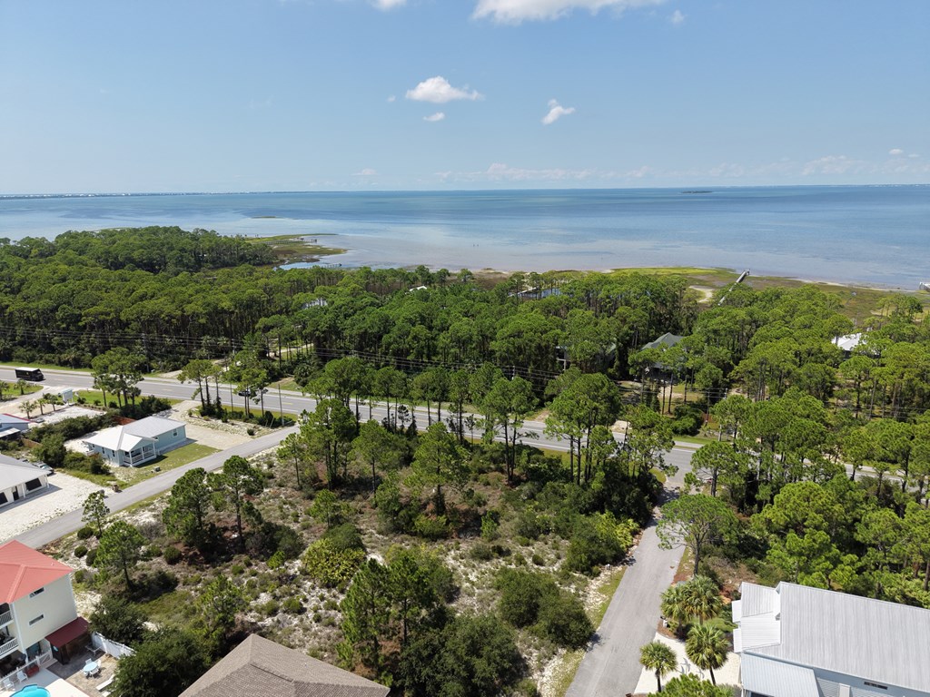 111 Pluto Way, Port St. Joe 32456