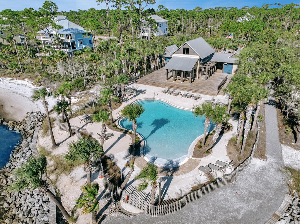 102 Pond Cypress Cv, Port St. Joe 32456