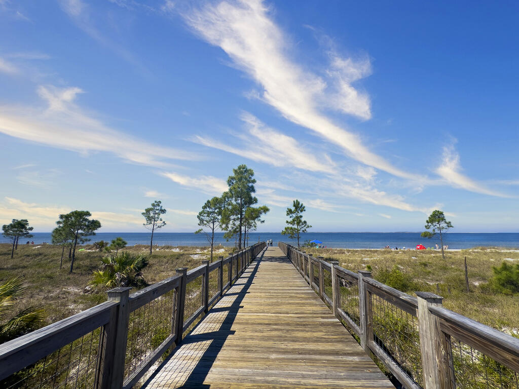106 Sea Turtle Dr, Port St. Joe 32456
