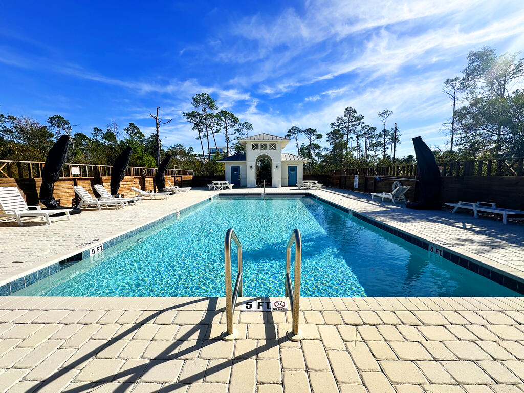 106 Sea Turtle Dr, Port St. Joe 32456