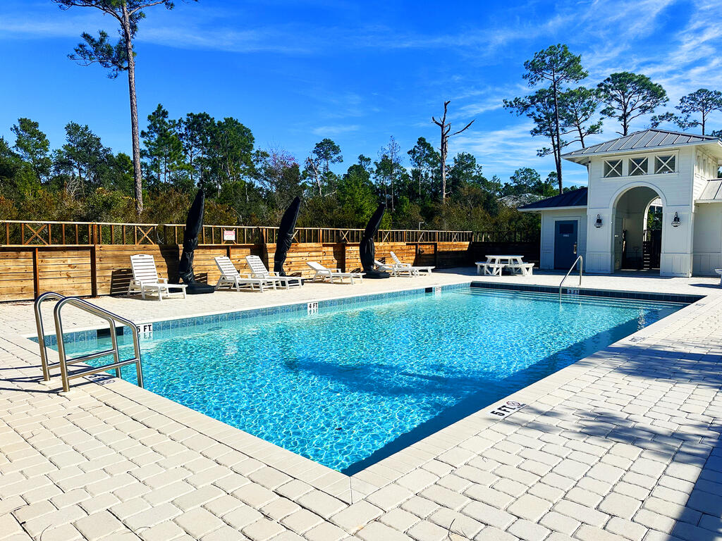 106 Sea Turtle Dr, Port St. Joe 32456