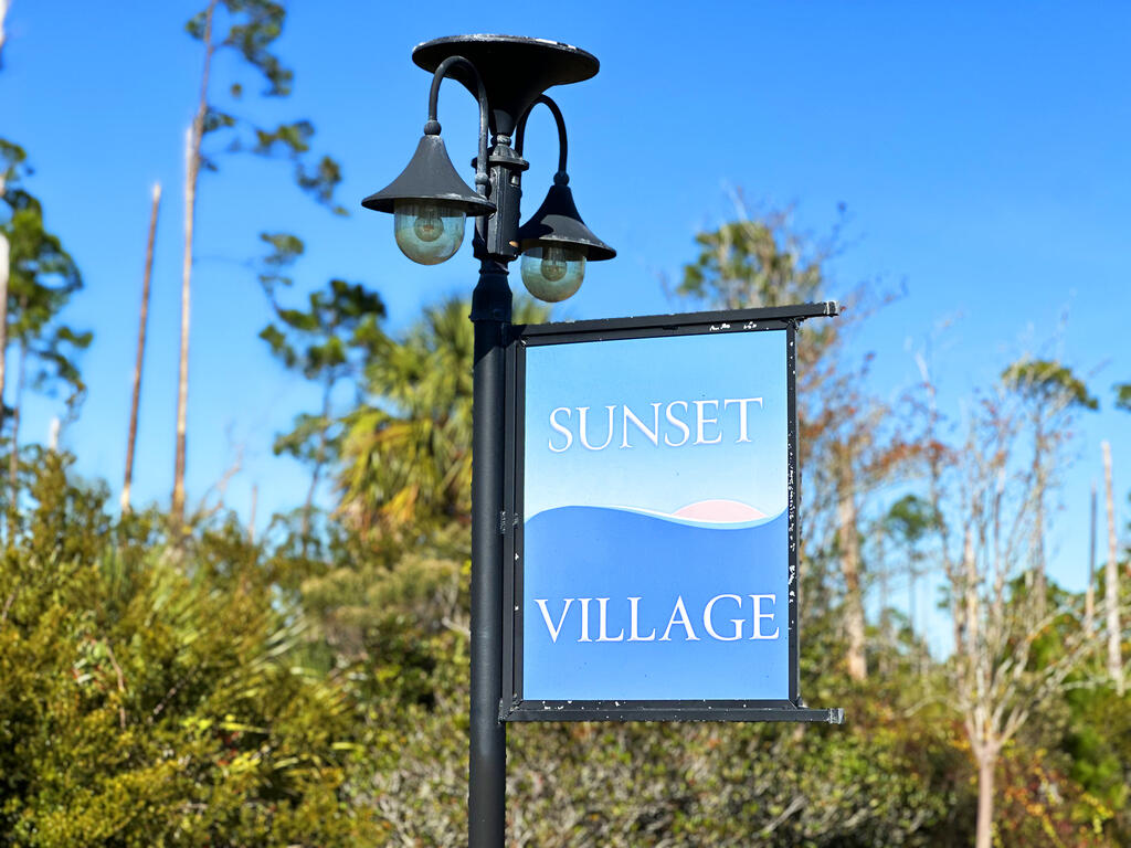 106 Sea Turtle Dr, Port St. Joe 32456