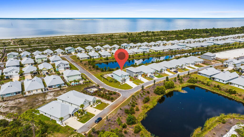 1813 Backwater Rd, Port St. Joe 32456
