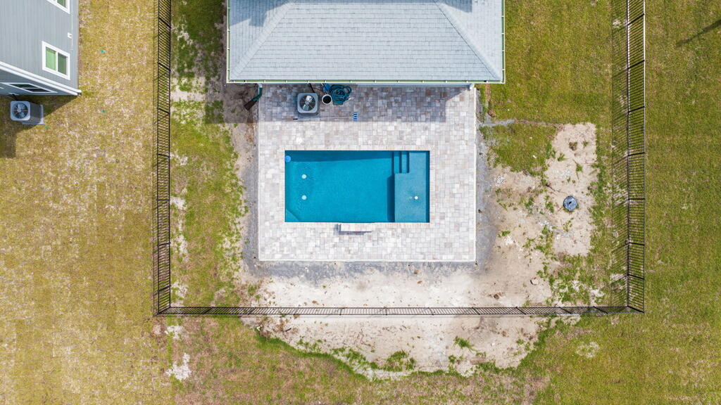 1813 Backwater Rd, Port St. Joe 32456