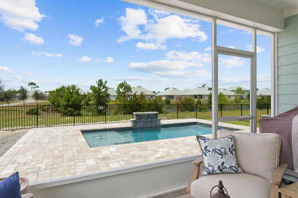 1813 Backwater Rd, Port St. Joe 32456