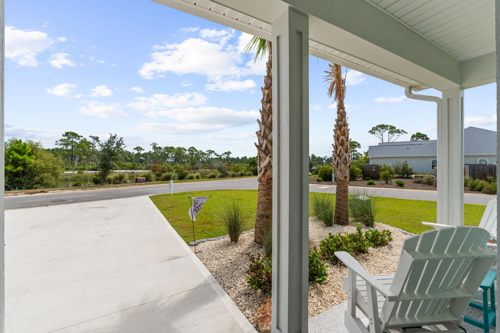 1813 Backwater Rd, Port St. Joe 32456