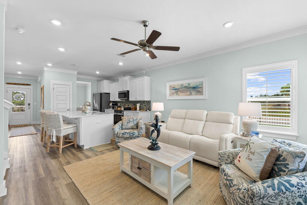 1813 Backwater Rd, Port St. Joe 32456