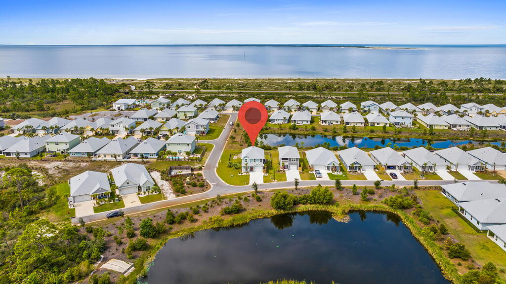 1813 Backwater Rd, Port St. Joe 32456