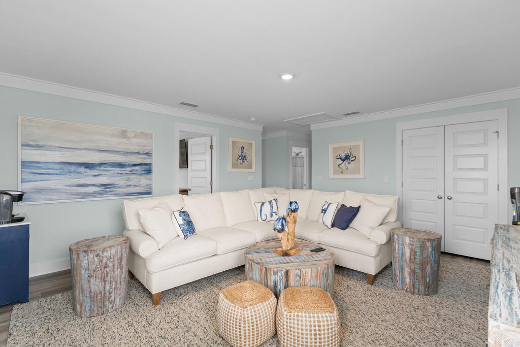1813 Backwater Rd, Port St. Joe 32456