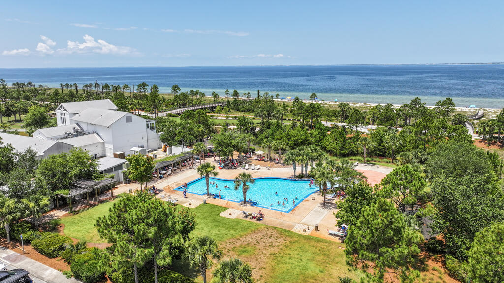 1813 Backwater Rd, Port St. Joe 32456