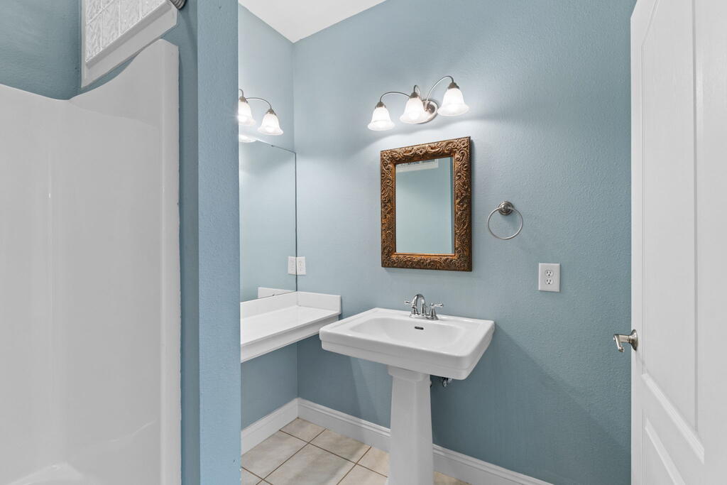105 White Blossom Trl, Port St. Joe 32456