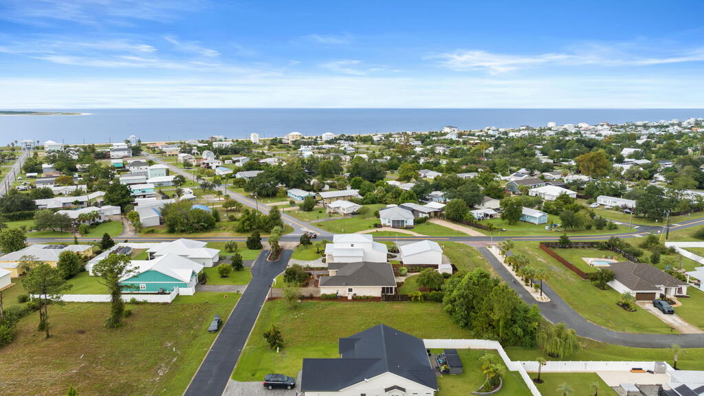 105 White Blossom Trl, Port St. Joe 32456